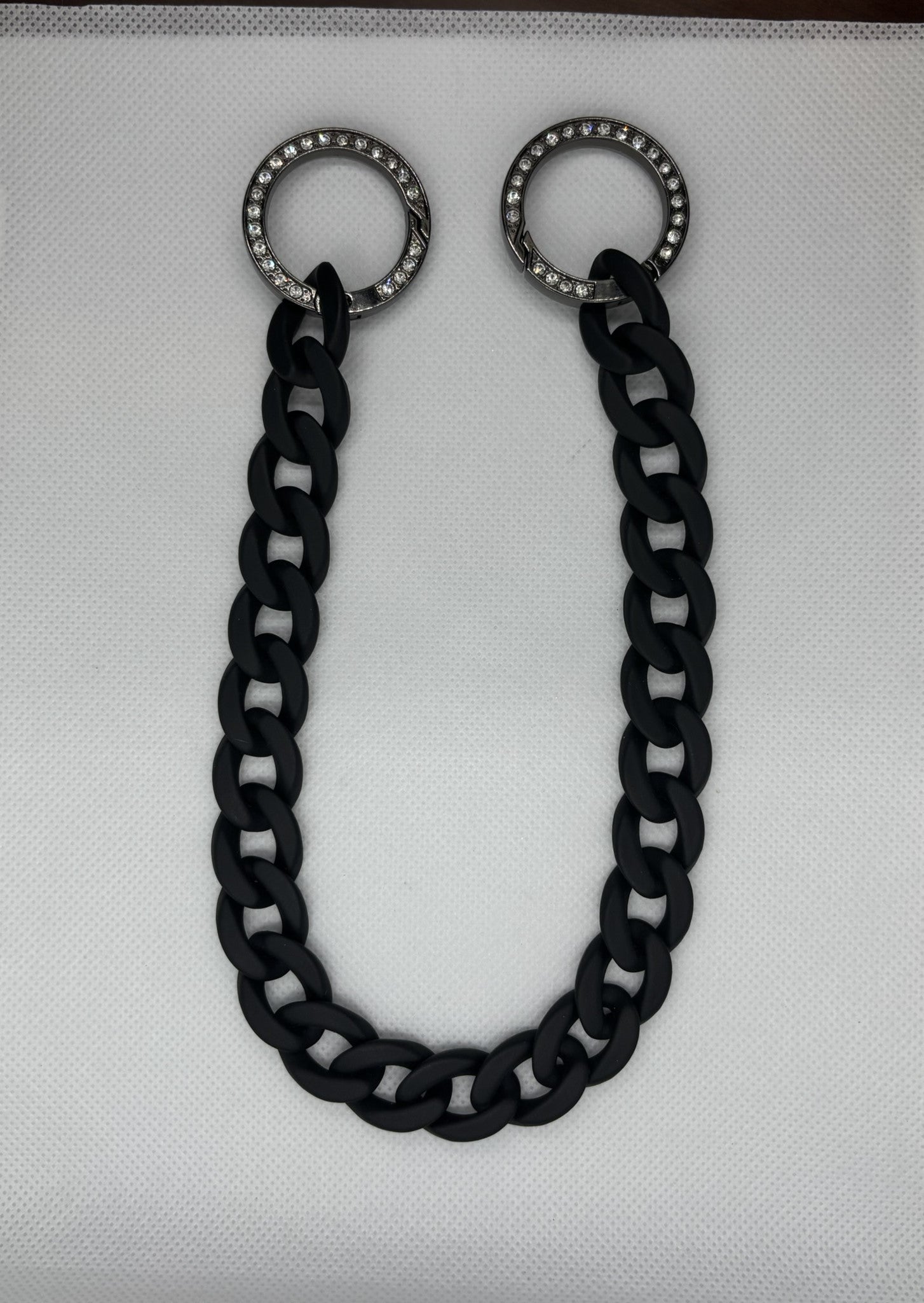 BLACK PURSE/BAG CHAIN
