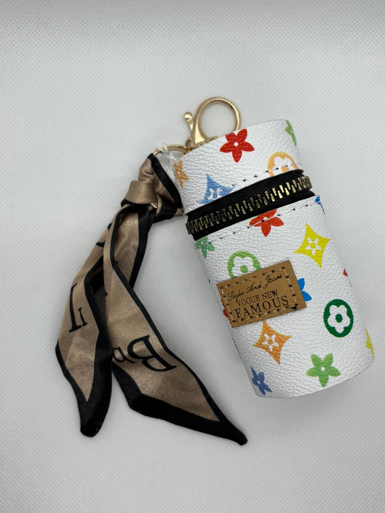 LV WHITE LIPSTICK BAG