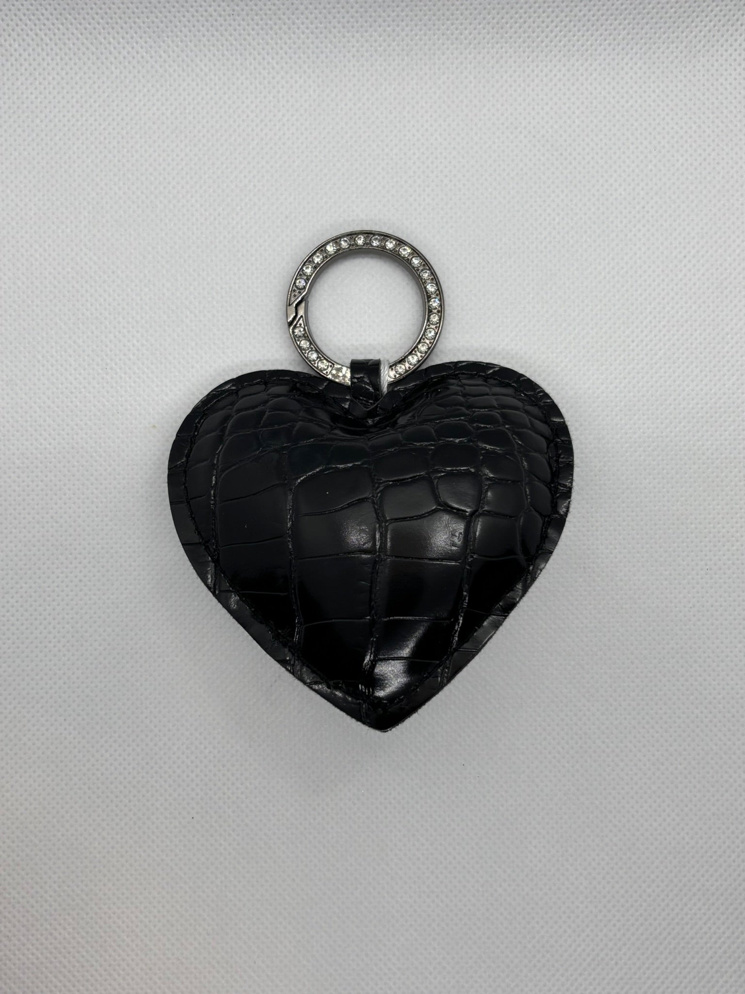 BLACK LEATHER HEART KEYCHAIN